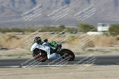 media/Nov-02-2025-CVMA (Sun) [[337aff29ab]]/Race 16-Formula Twins-Formula 40 UL(Holeshot)/